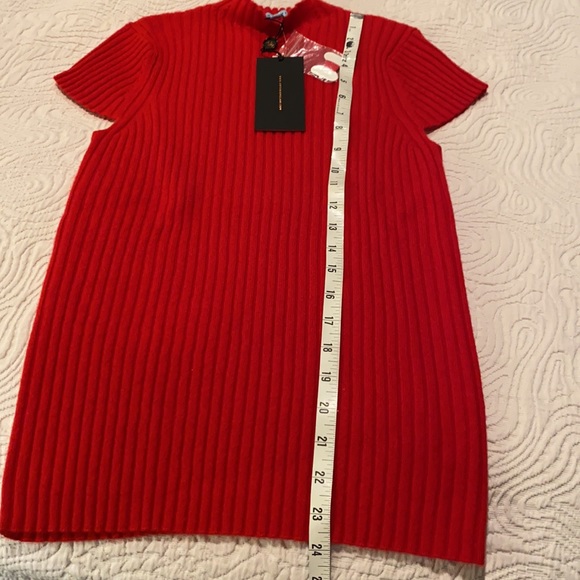Darling red cashmere short sleeve sweater, S, NWT - Picture 4 of 5